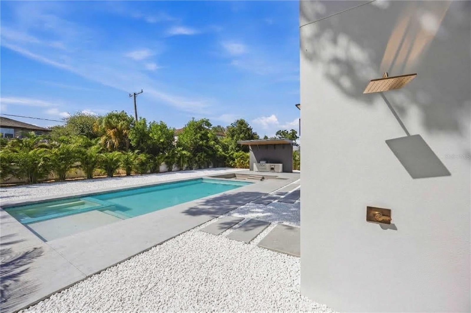2258 Arlington St, Sarasota, FL, 34239, USA, 5 Bedrooms Bedrooms, ,6 BathroomsBathrooms,Residential,Active,2258 Arlington St,A4696669