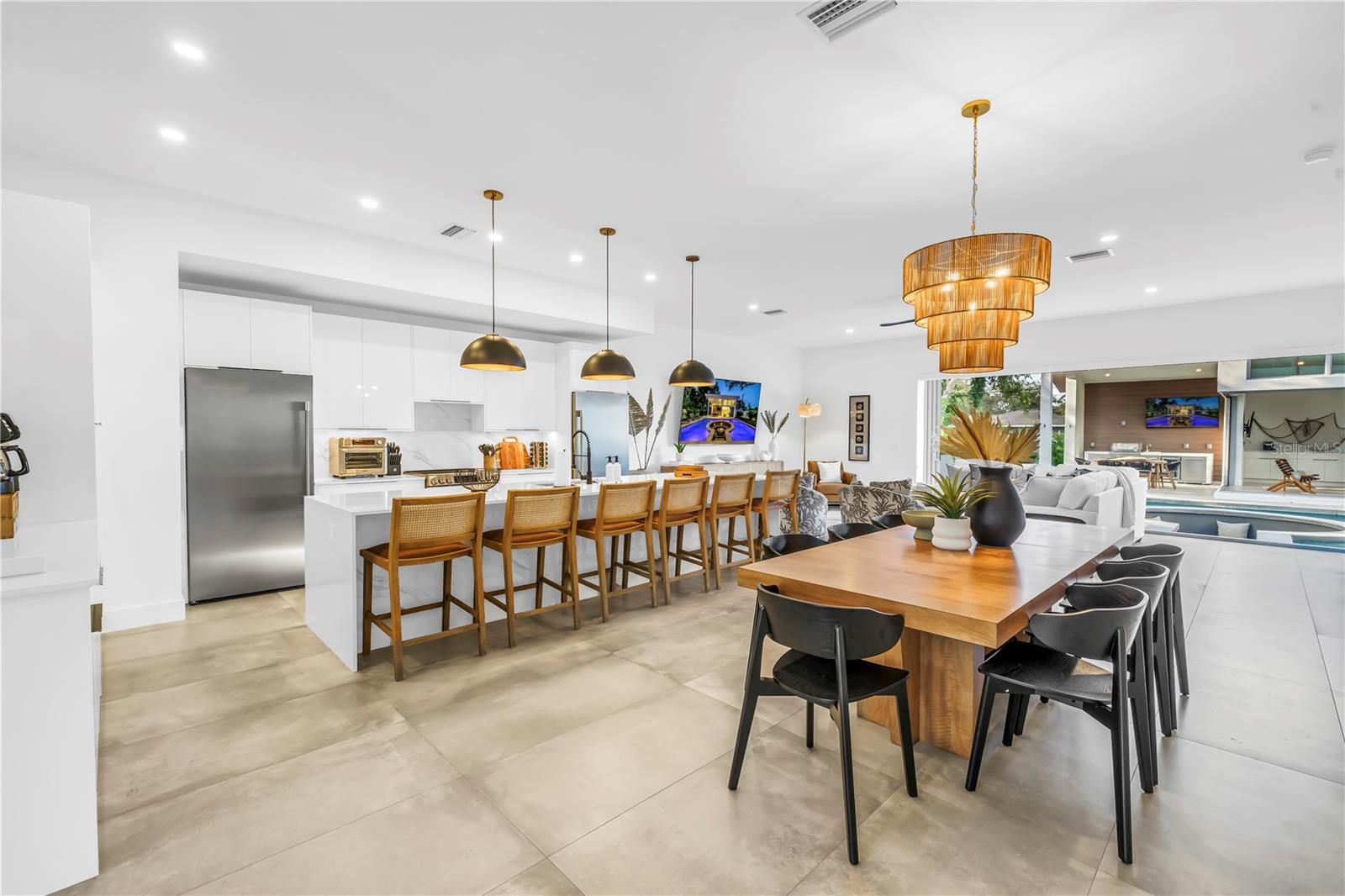 2258 Arlington St, Sarasota, FL, 34239, USA, 5 Bedrooms Bedrooms, ,6 BathroomsBathrooms,Residential,Active,2258 Arlington St,A4696669