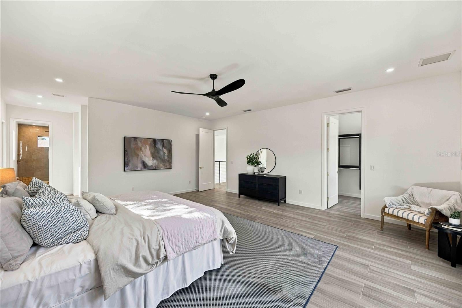 2258 Arlington St, Sarasota, FL, 34239, USA, 5 Bedrooms Bedrooms, ,6 BathroomsBathrooms,Residential,Active,2258 Arlington St,A4696669