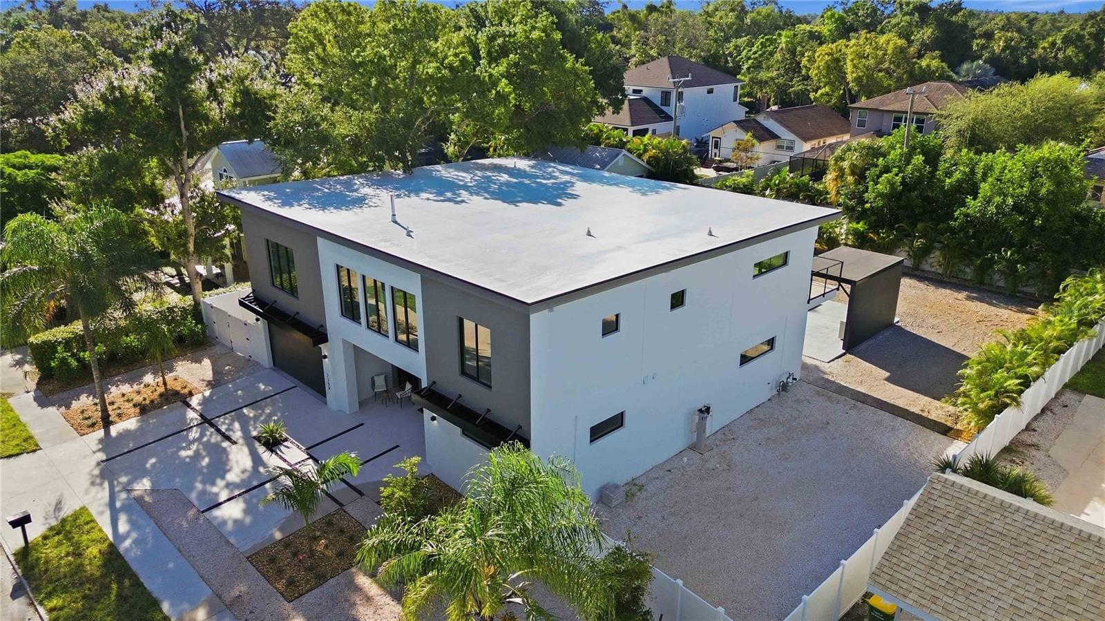 2258 Arlington St, Sarasota, FL, 34239, USA, 5 Bedrooms Bedrooms, ,6 BathroomsBathrooms,Residential,Active,2258 Arlington St,A4696669