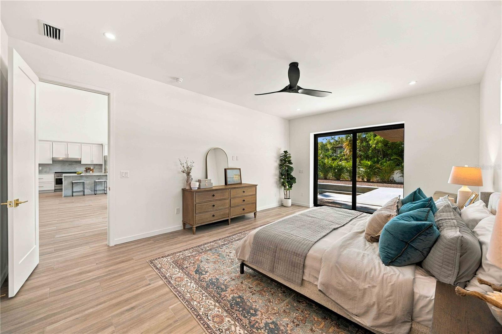 2258 Arlington St, Sarasota, FL, 34239, USA, 5 Bedrooms Bedrooms, ,6 BathroomsBathrooms,Residential,Active,2258 Arlington St,A4696669