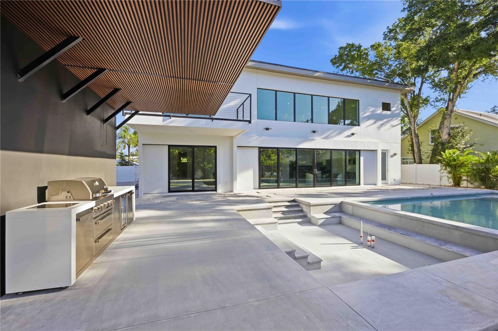 2258 Arlington St, Sarasota, FL, 34239, USA, 5 Bedrooms Bedrooms, ,6 BathroomsBathrooms,Residential,Active,2258 Arlington St,A4696669