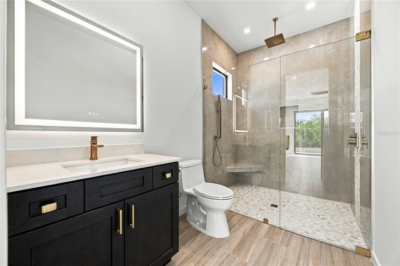 2258 Arlington St, Sarasota, FL, 34239, USA, 5 Bedrooms Bedrooms, ,6 BathroomsBathrooms,Residential,Active,2258 Arlington St,A4696669