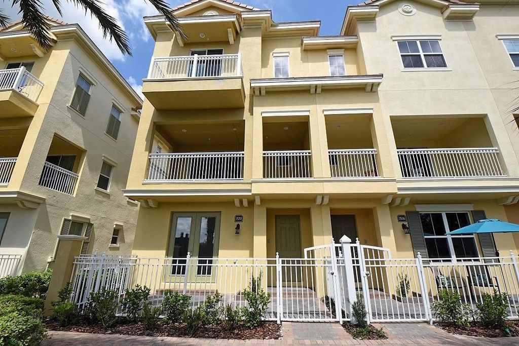 Photo of 1520 Lake George Drive, Lake Mary, FL 32746 (MLS # O6368390)