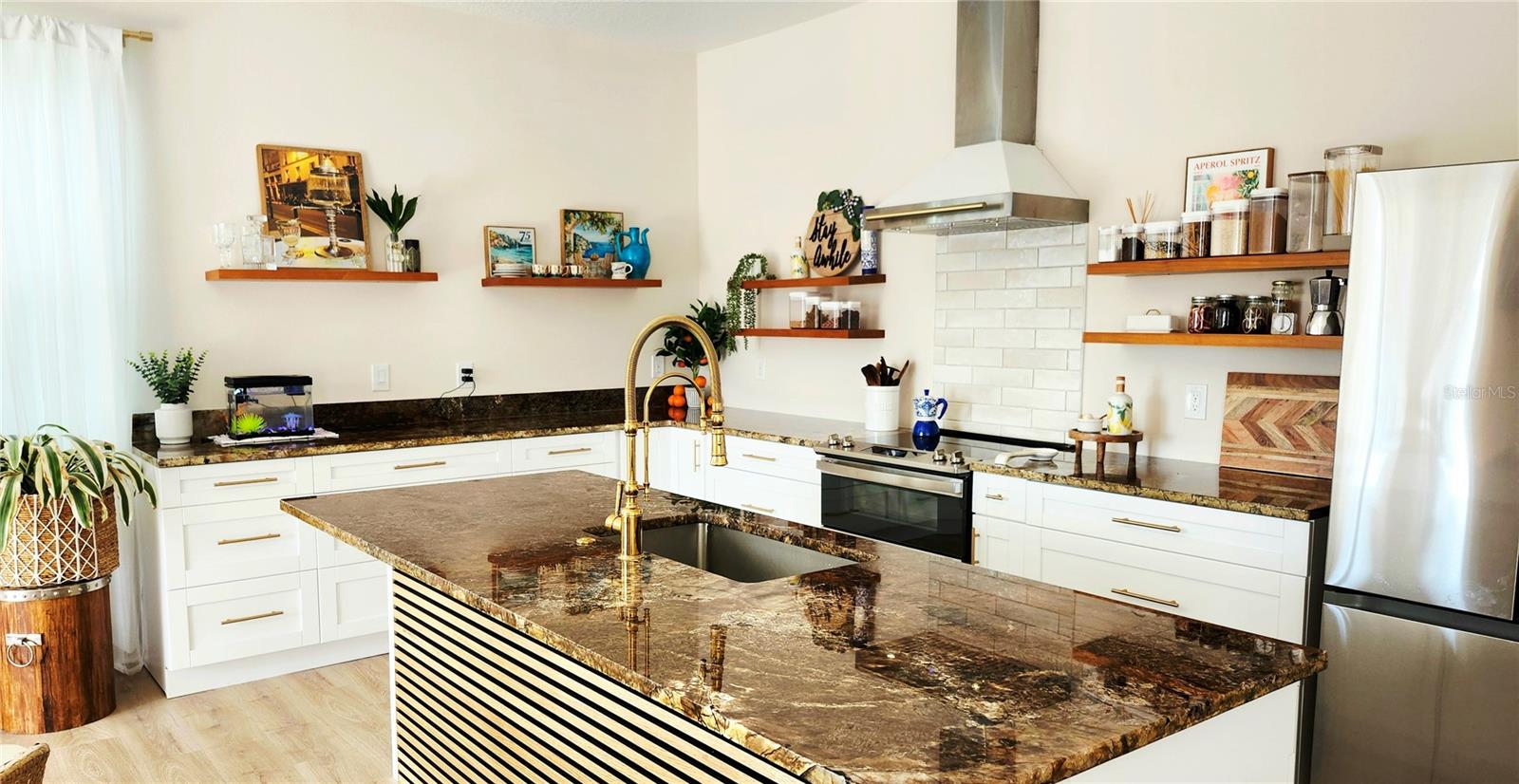 SEA COLONY AT GULF LANDINGS PH 02 - Residential