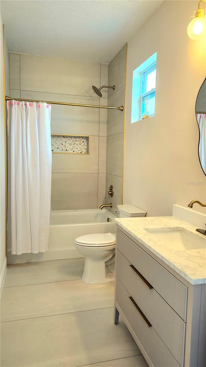 SEA COLONY AT GULF LANDINGS PH 02 - Residential