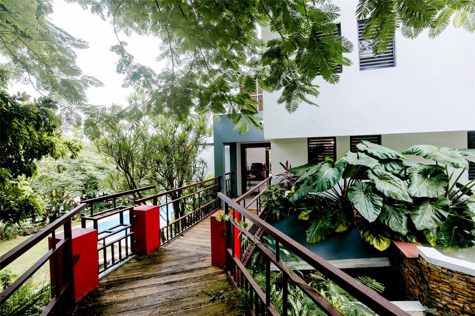 PR 992 KM3.4 3 ST VILLAS DE LUQUILLO D18