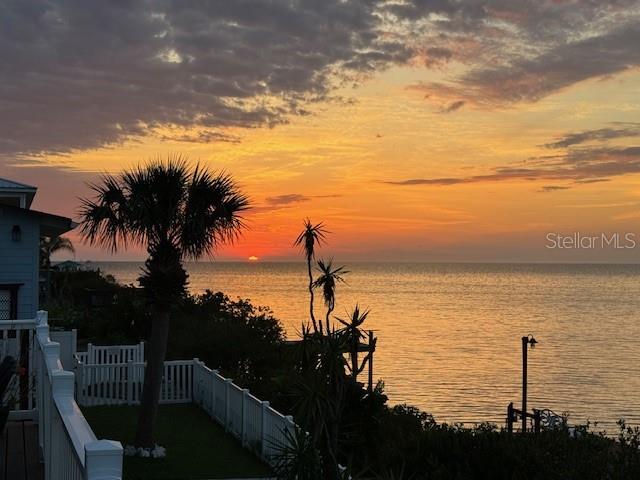 DRIFTWOOD ISLES - Residential