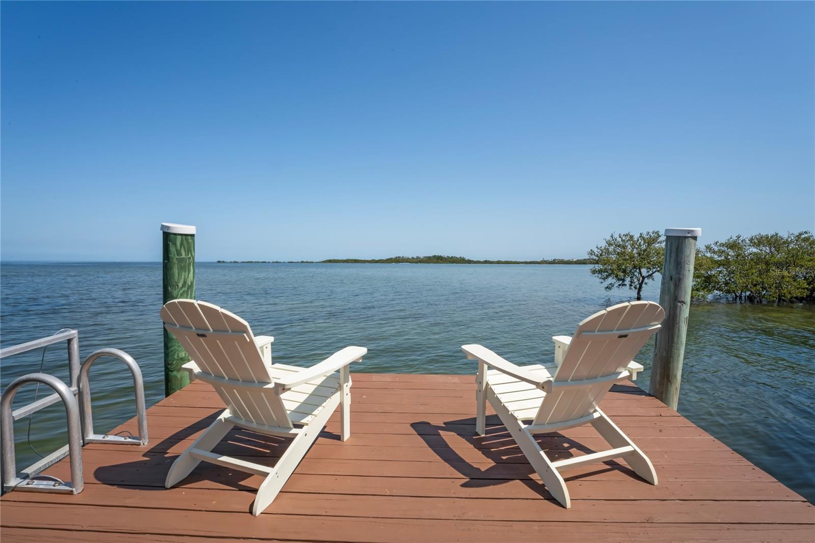 DRIFTWOOD ISLES - Residential