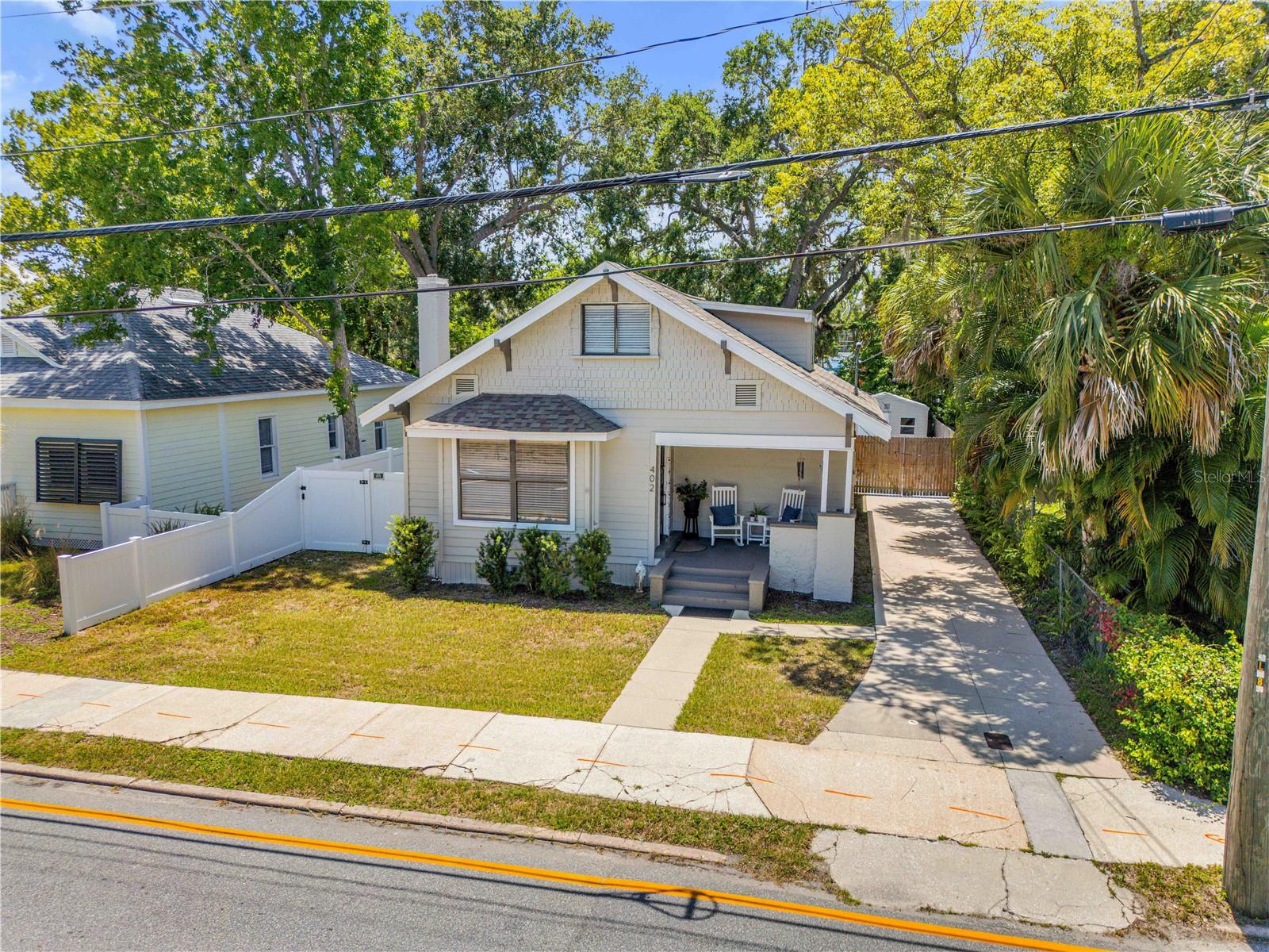 402 N ORANGE STREET
