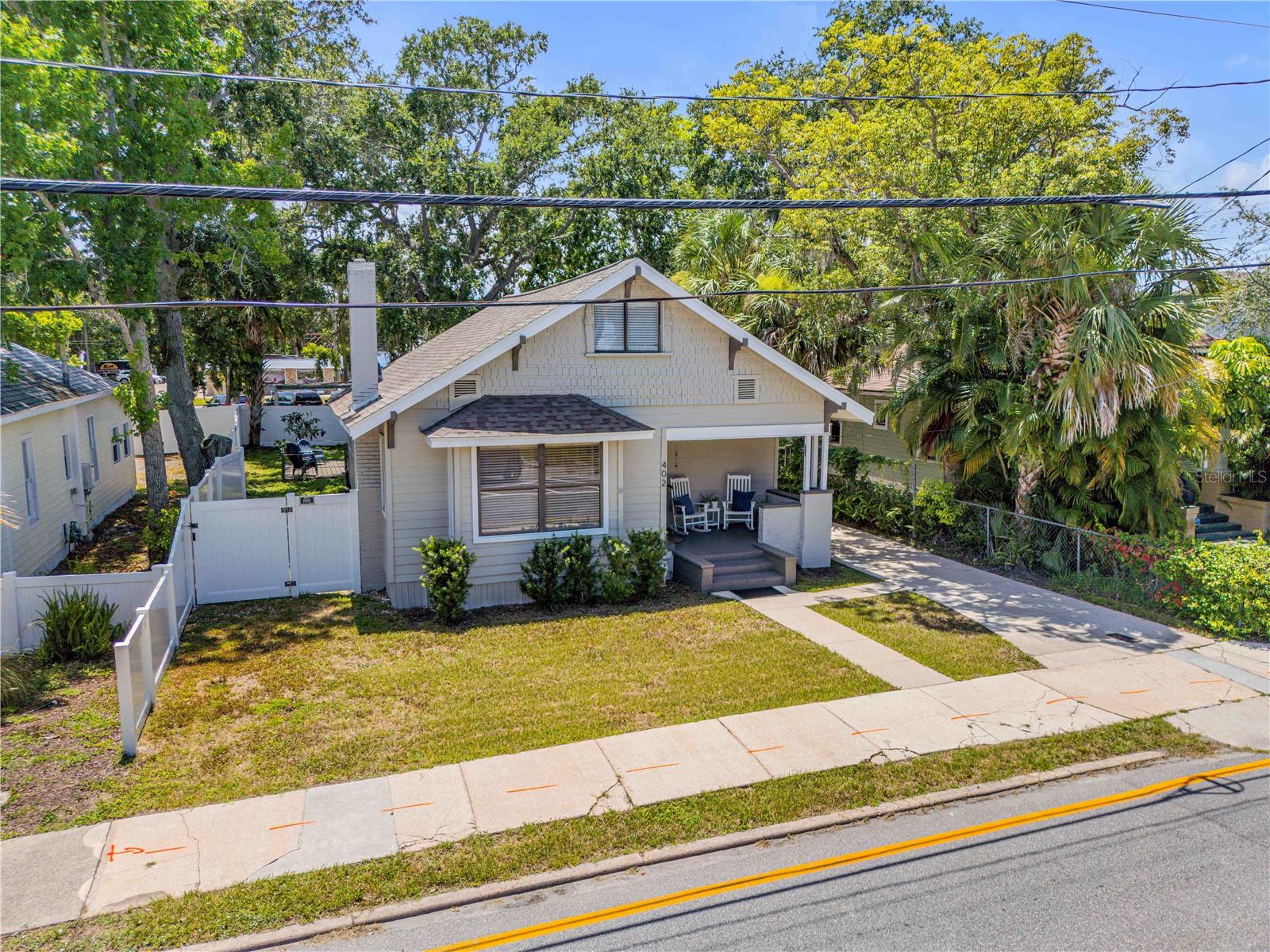 402 N ORANGE STREET