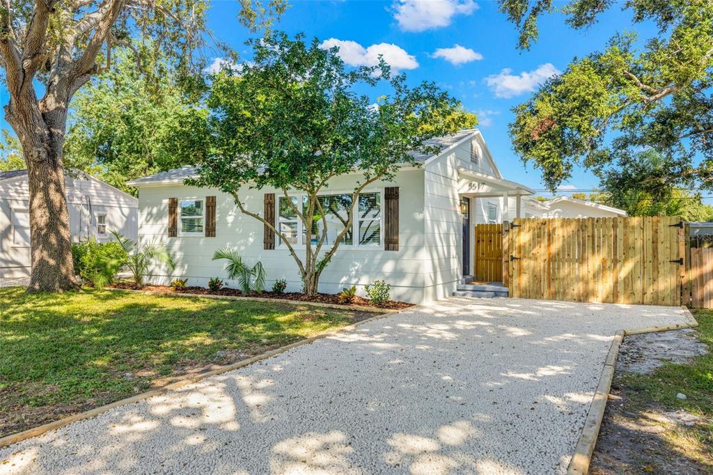 Photo of 5517 13th Avenue S, Gulfport, FL 33707 (MLS # TB8438596)