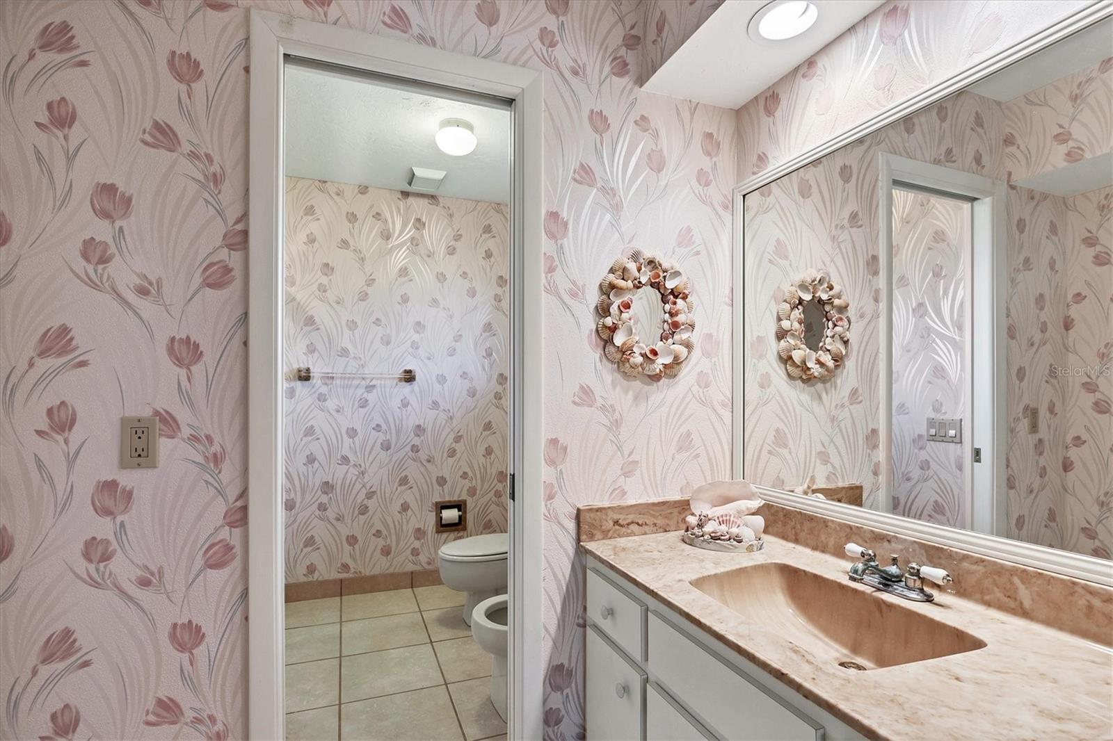 WARM MINERAL SPGS - Residential Lease