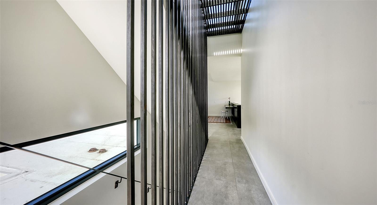 COUNTRY CLUB SHORES - Residential