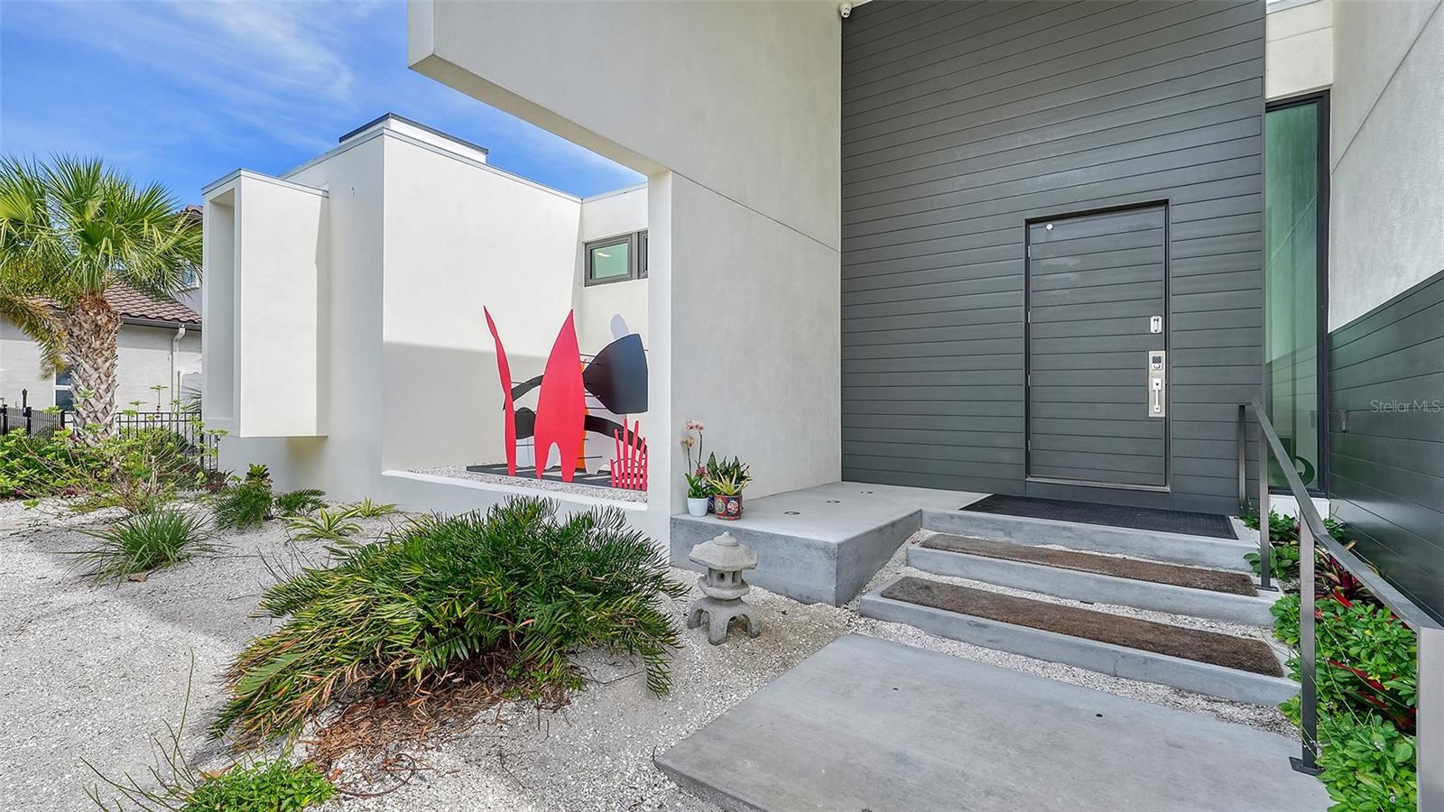 COUNTRY CLUB SHORES - Residential