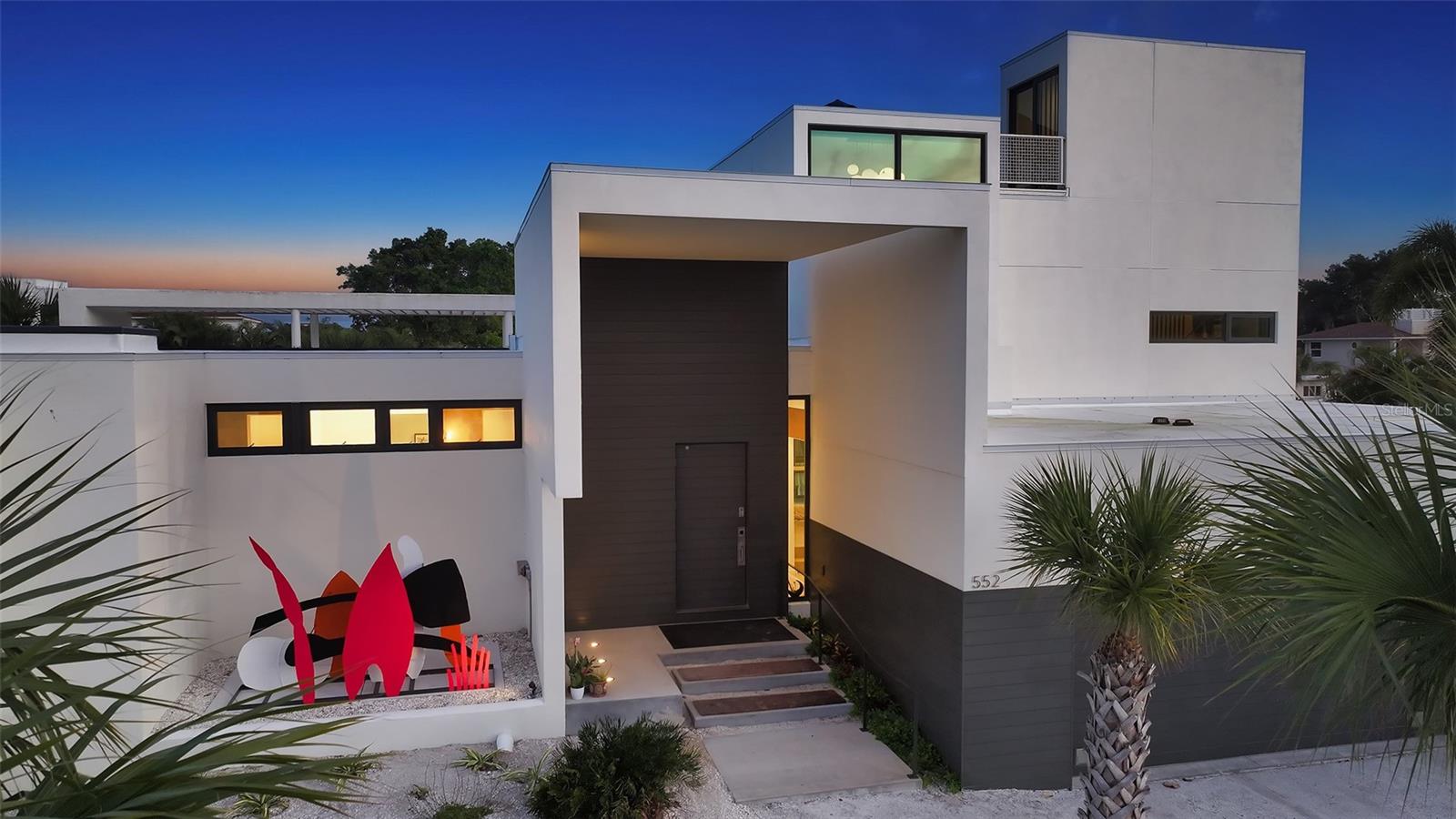 COUNTRY CLUB SHORES - Residential