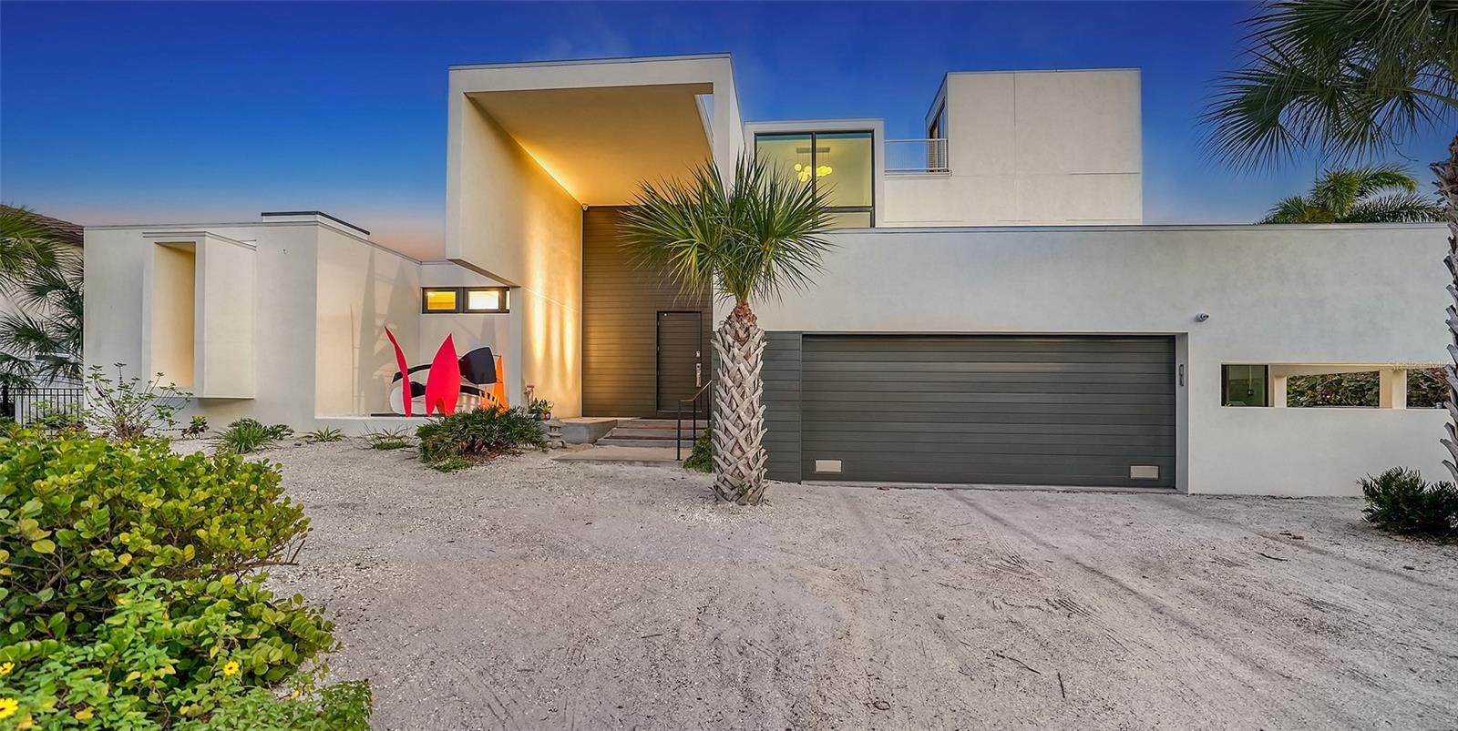 COUNTRY CLUB SHORES - Residential