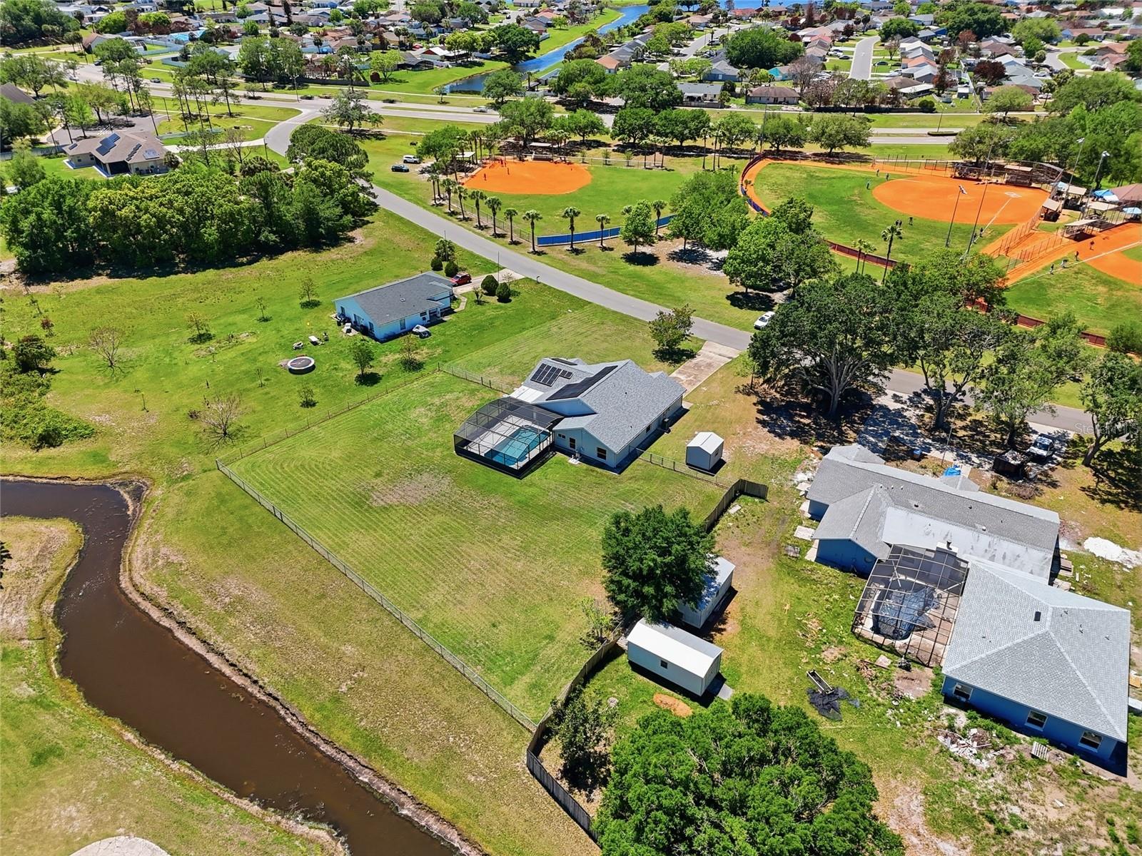 BUENAVENTURA LAKES UNIT 05 - Residential