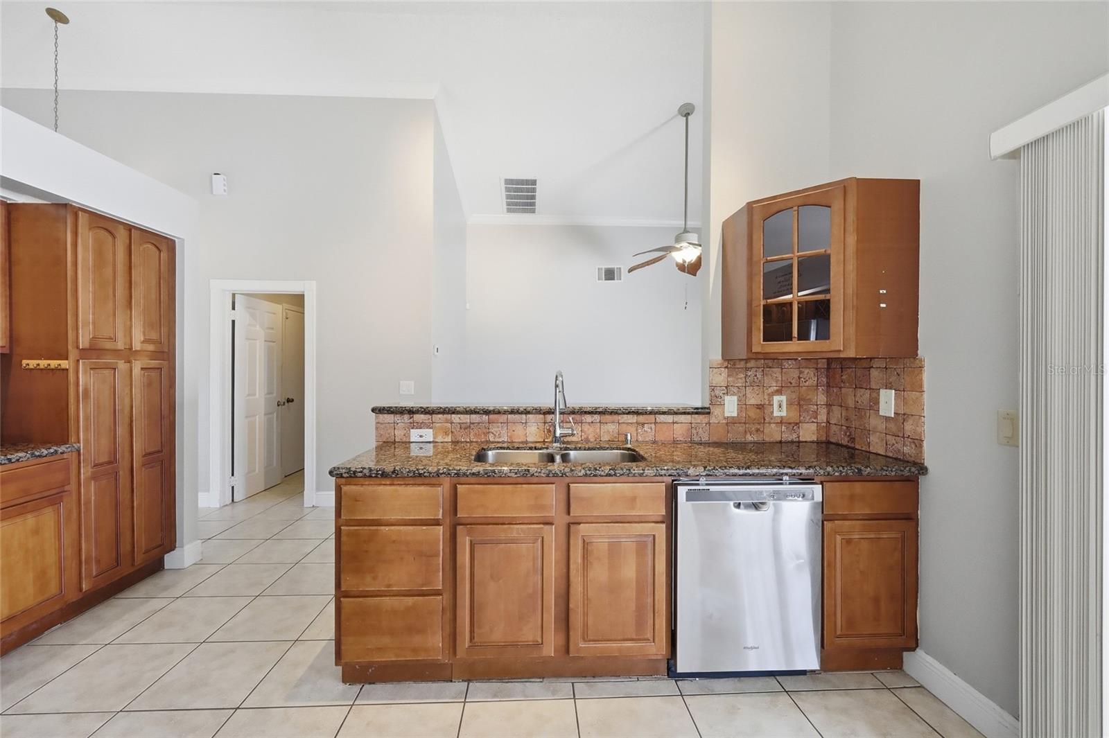 BUENAVENTURA LAKES UNIT 05 - Residential