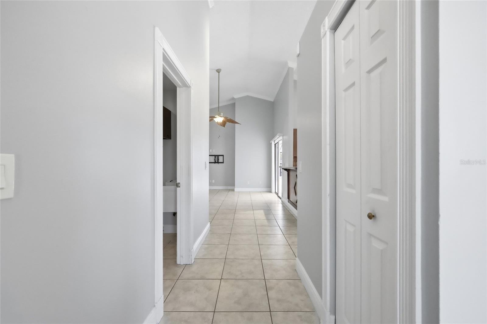 BUENAVENTURA LAKES UNIT 05 - Residential