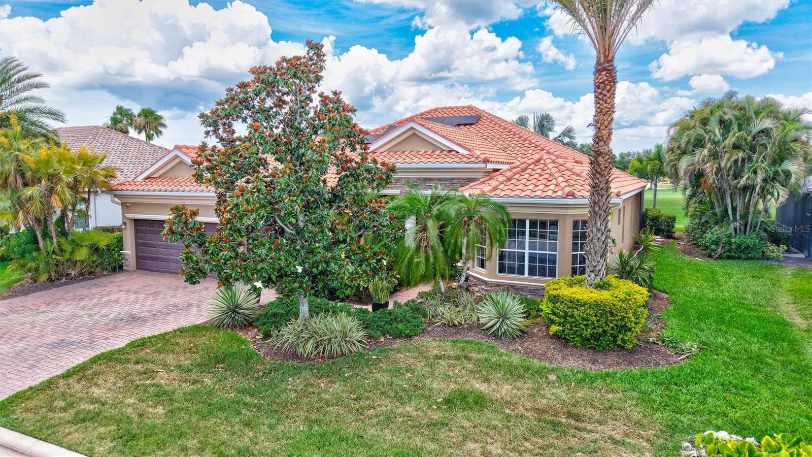 7511 HERITAGE GRAND PLACE