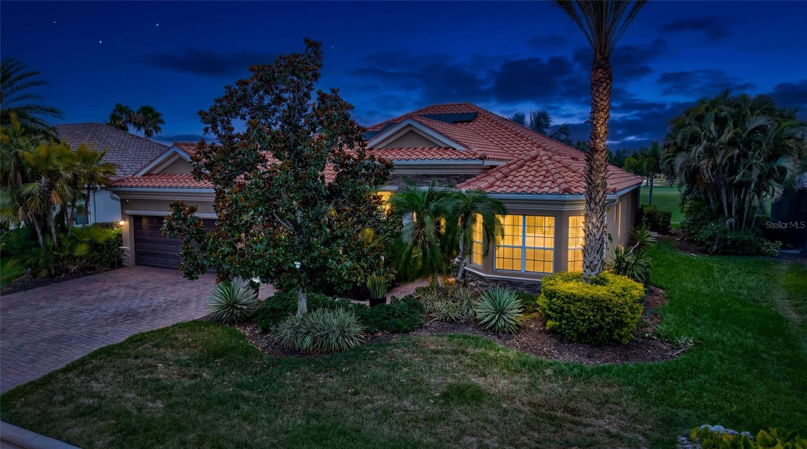 7511 HERITAGE GRAND PLACE