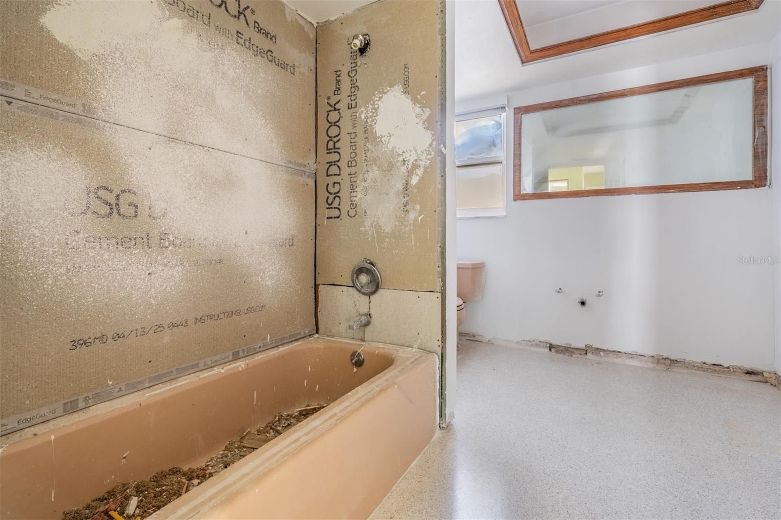 PASADENA GOLF CLUB ESTATES SEC 5 - Residential