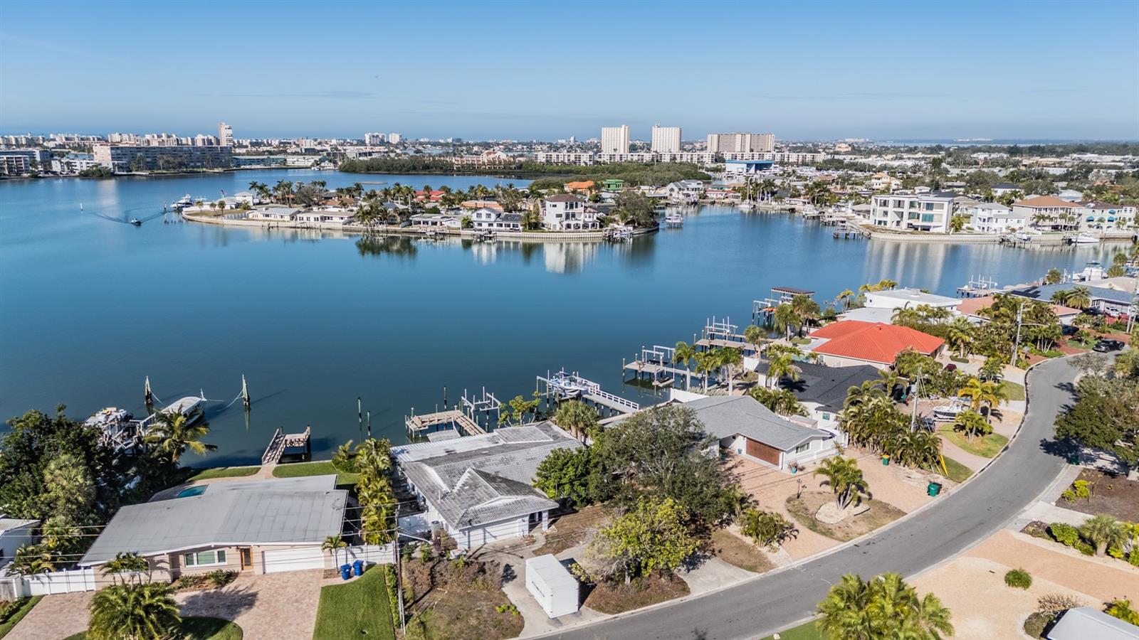 PASADENA GOLF CLUB ESTATES SEC 5 - Residential