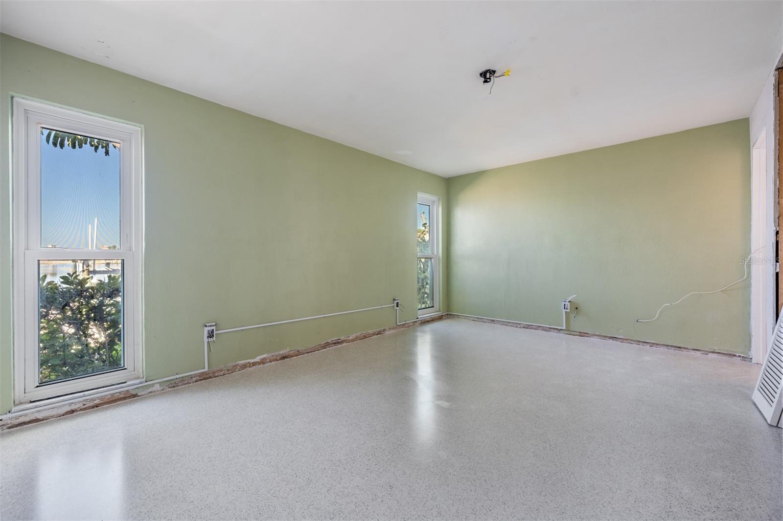 PASADENA GOLF CLUB ESTATES SEC 5 - Residential