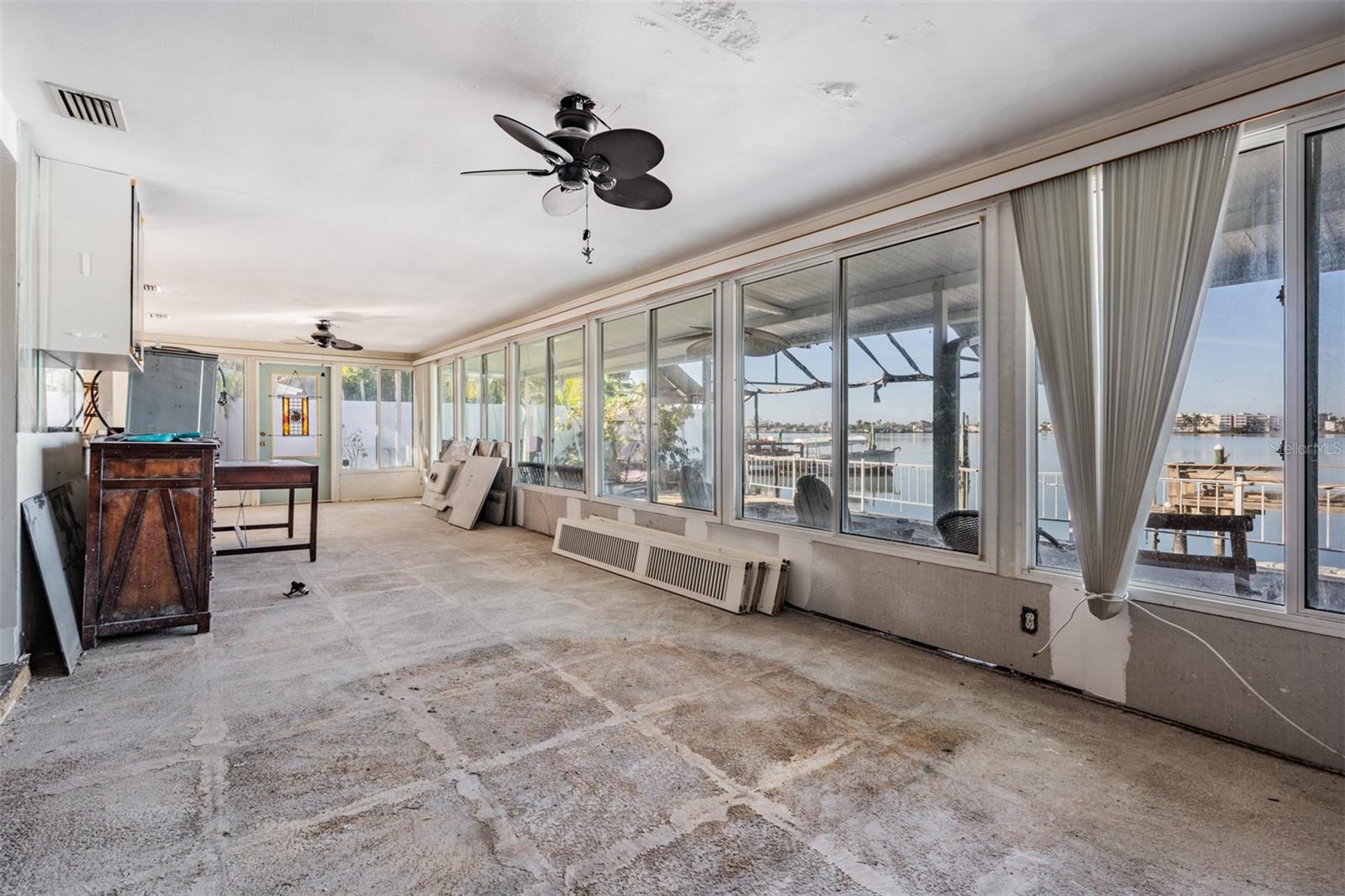 PASADENA GOLF CLUB ESTATES SEC 5 - Residential