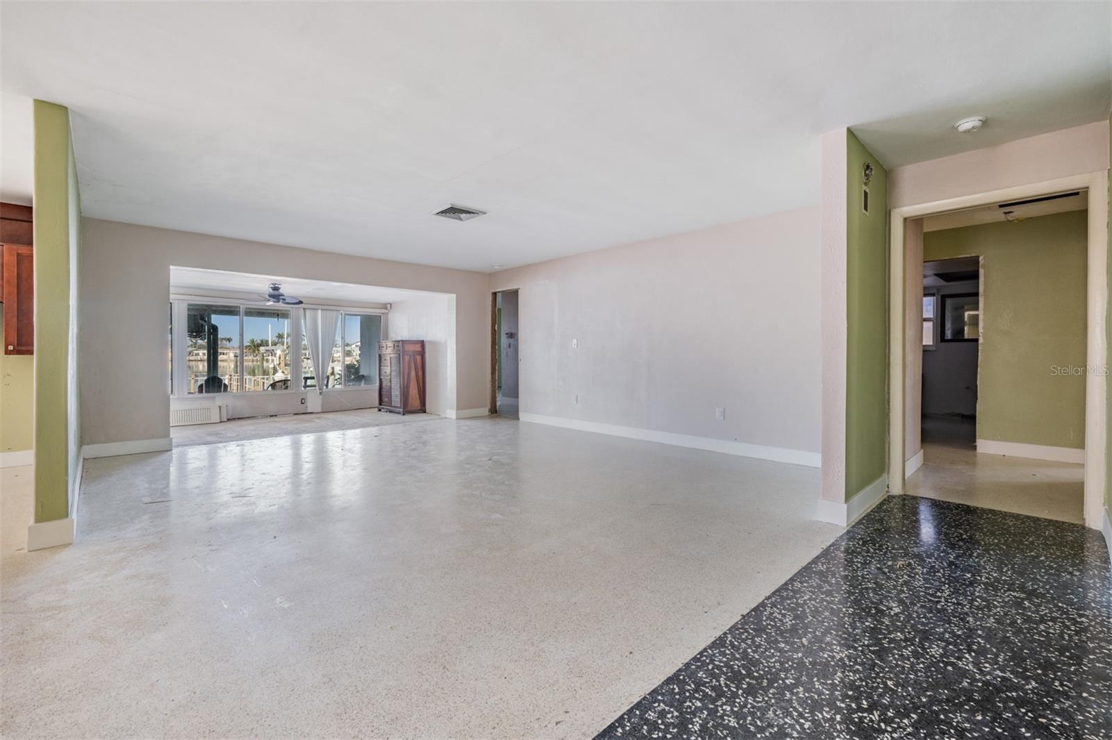 PASADENA GOLF CLUB ESTATES SEC 5 - Residential