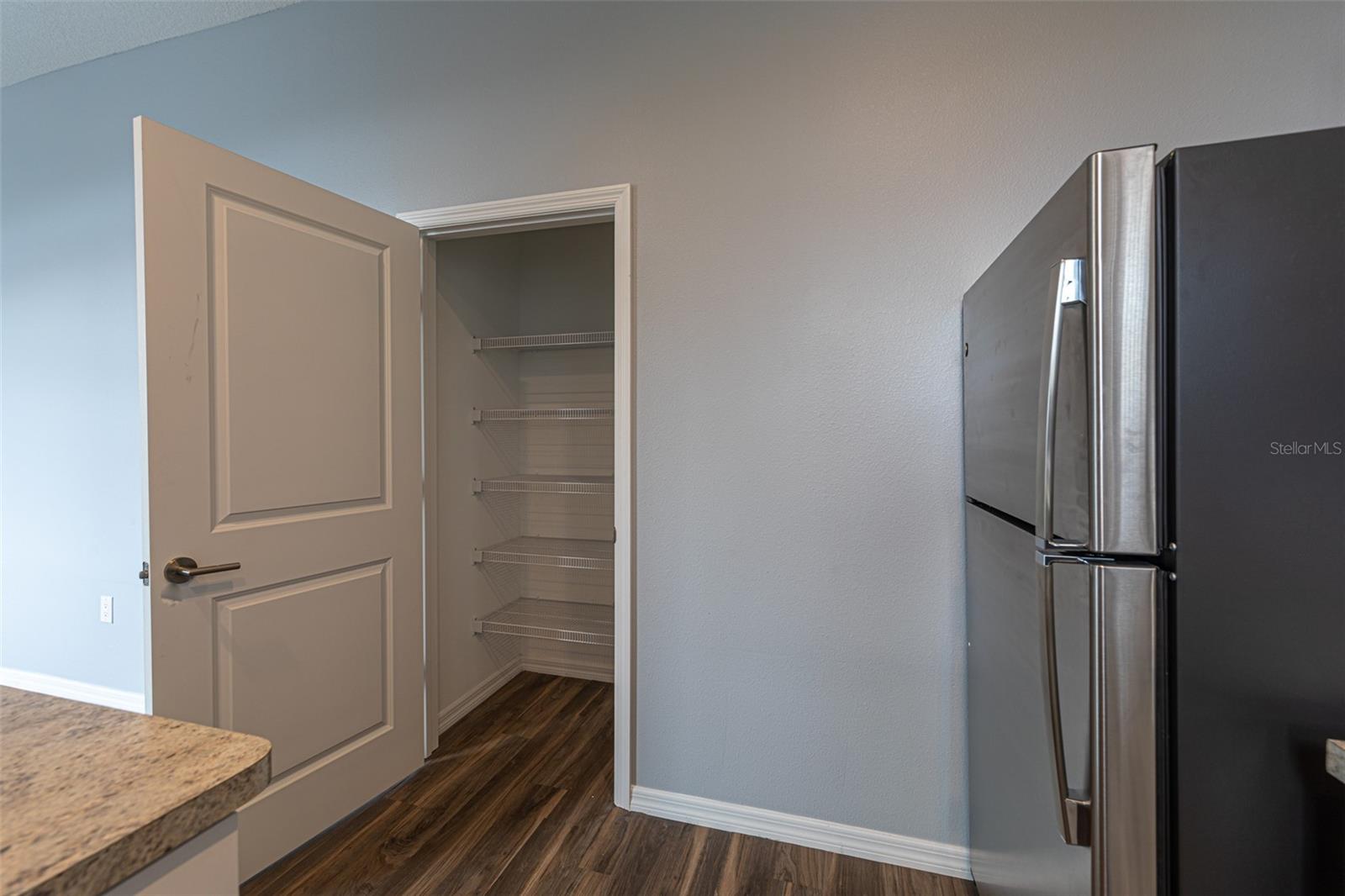 SUNSET PARK - Residential Income