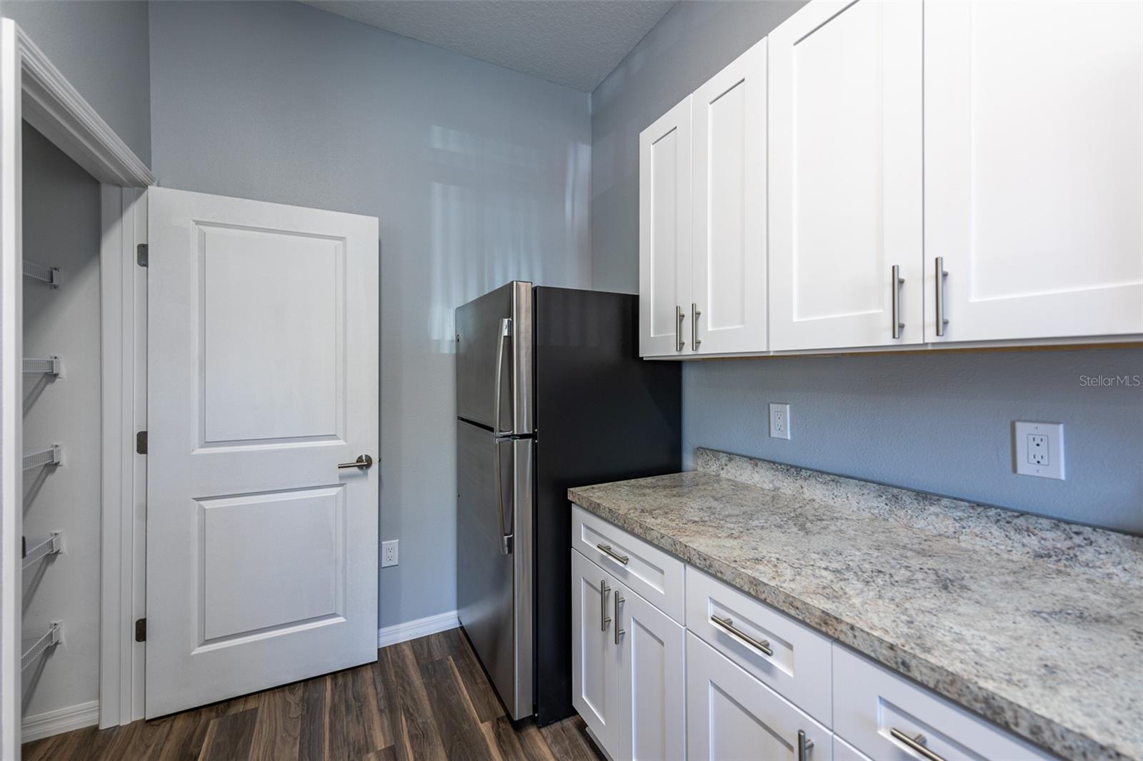 SUNSET PARK - Residential Income