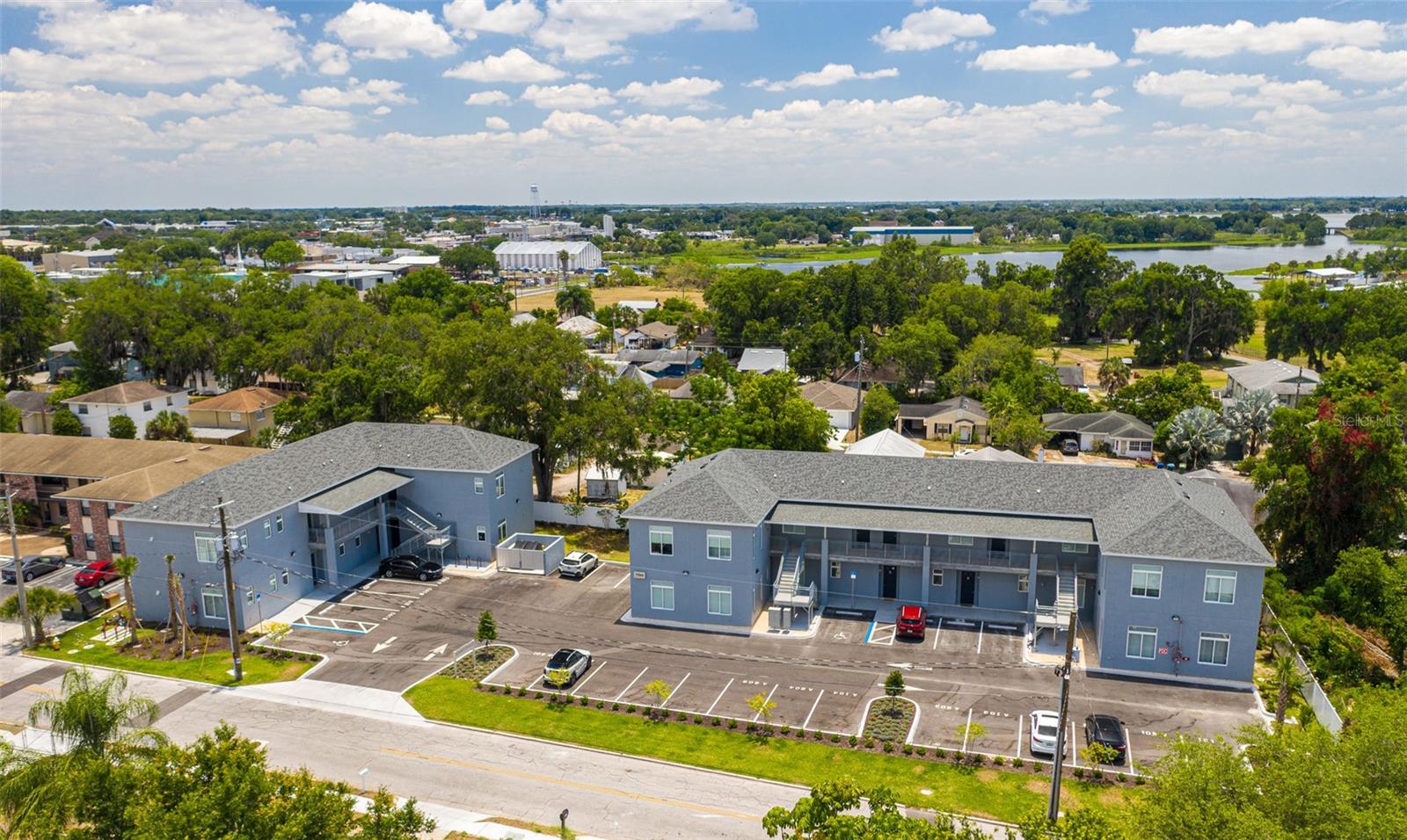 SUNSET PARK - Residential Income