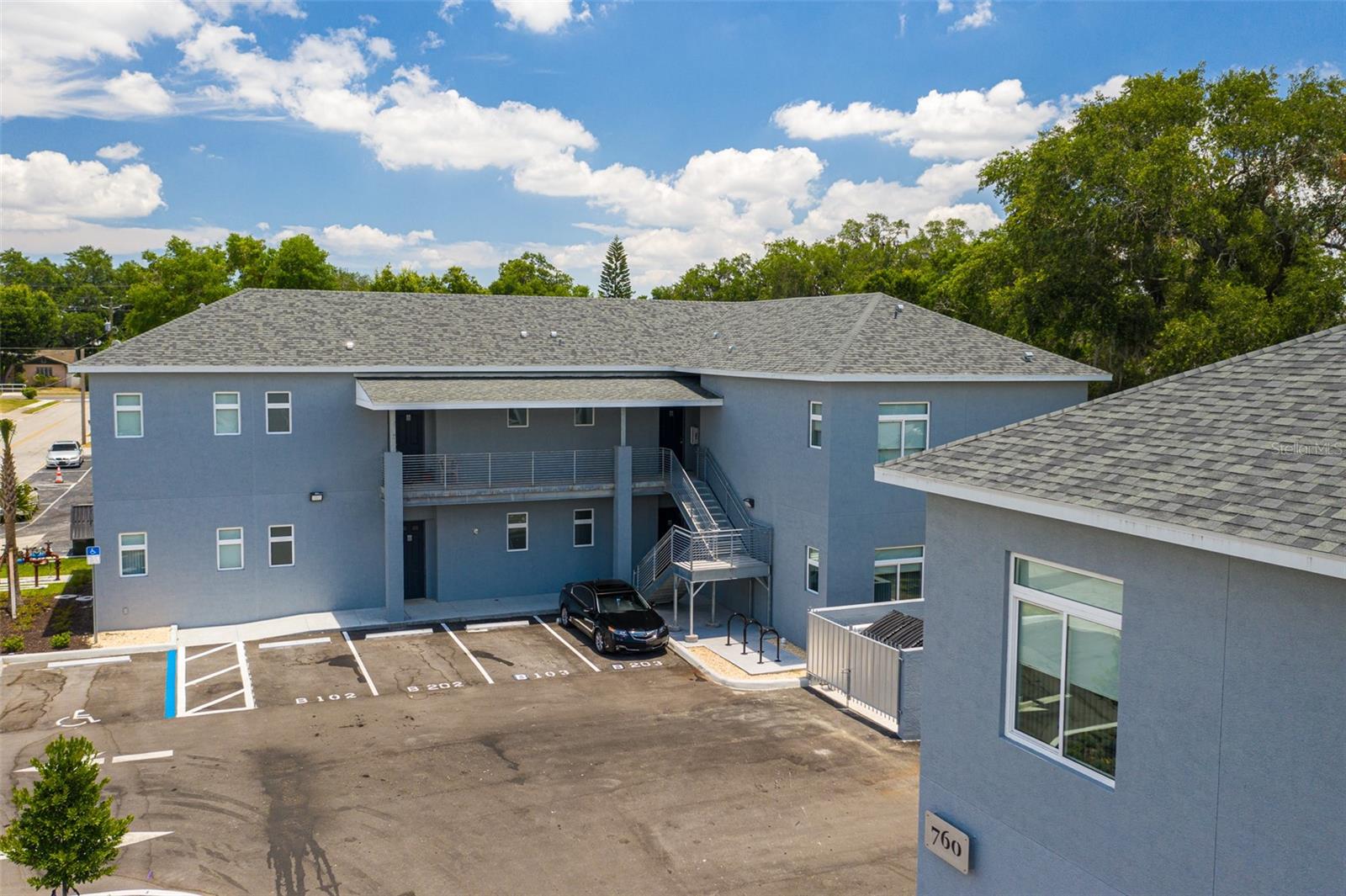 SUNSET PARK - Residential Income