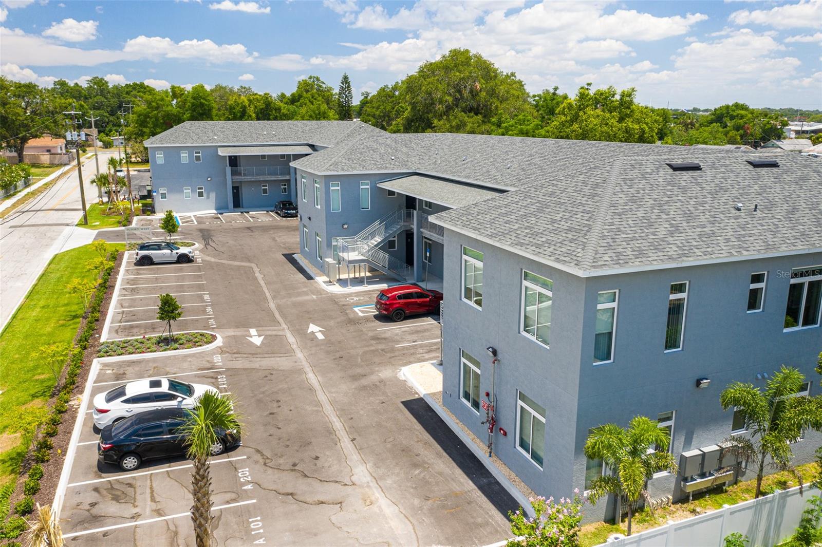 SUNSET PARK - Residential Income