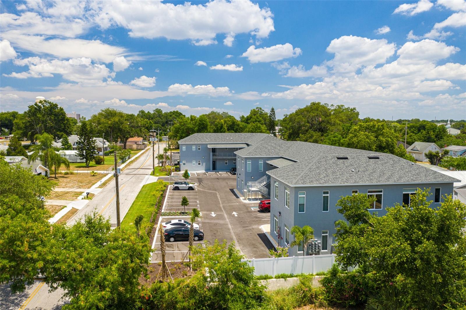 SUNSET PARK - Residential Income