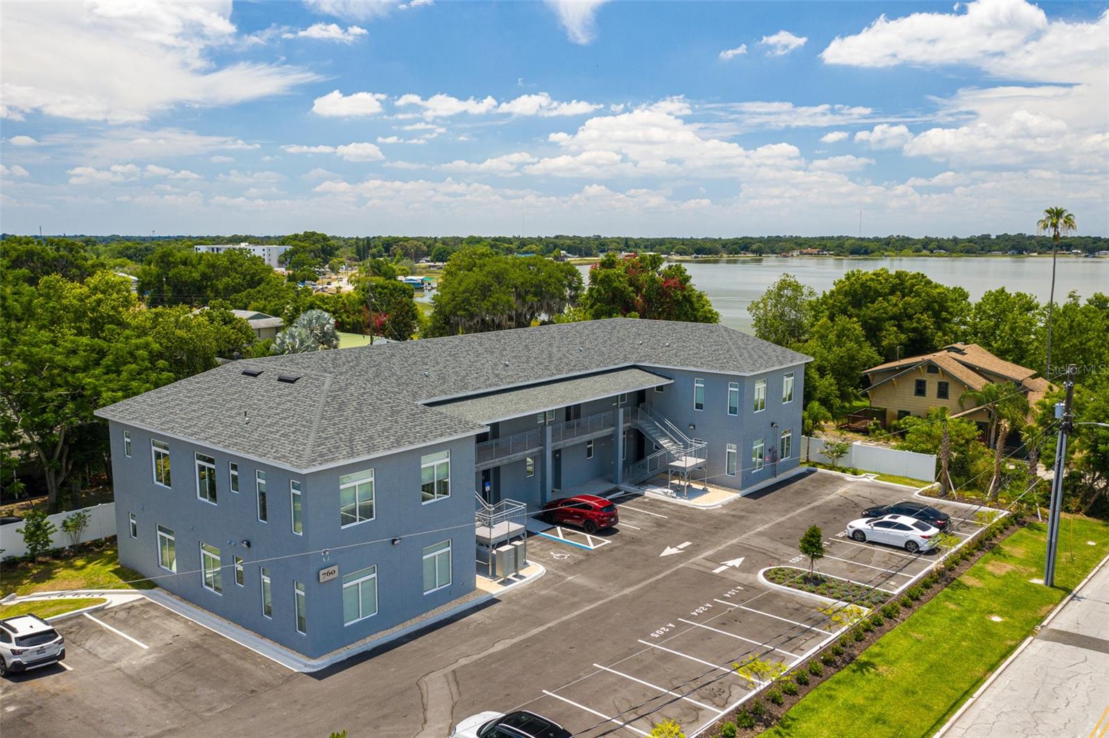 SUNSET PARK - Residential Income