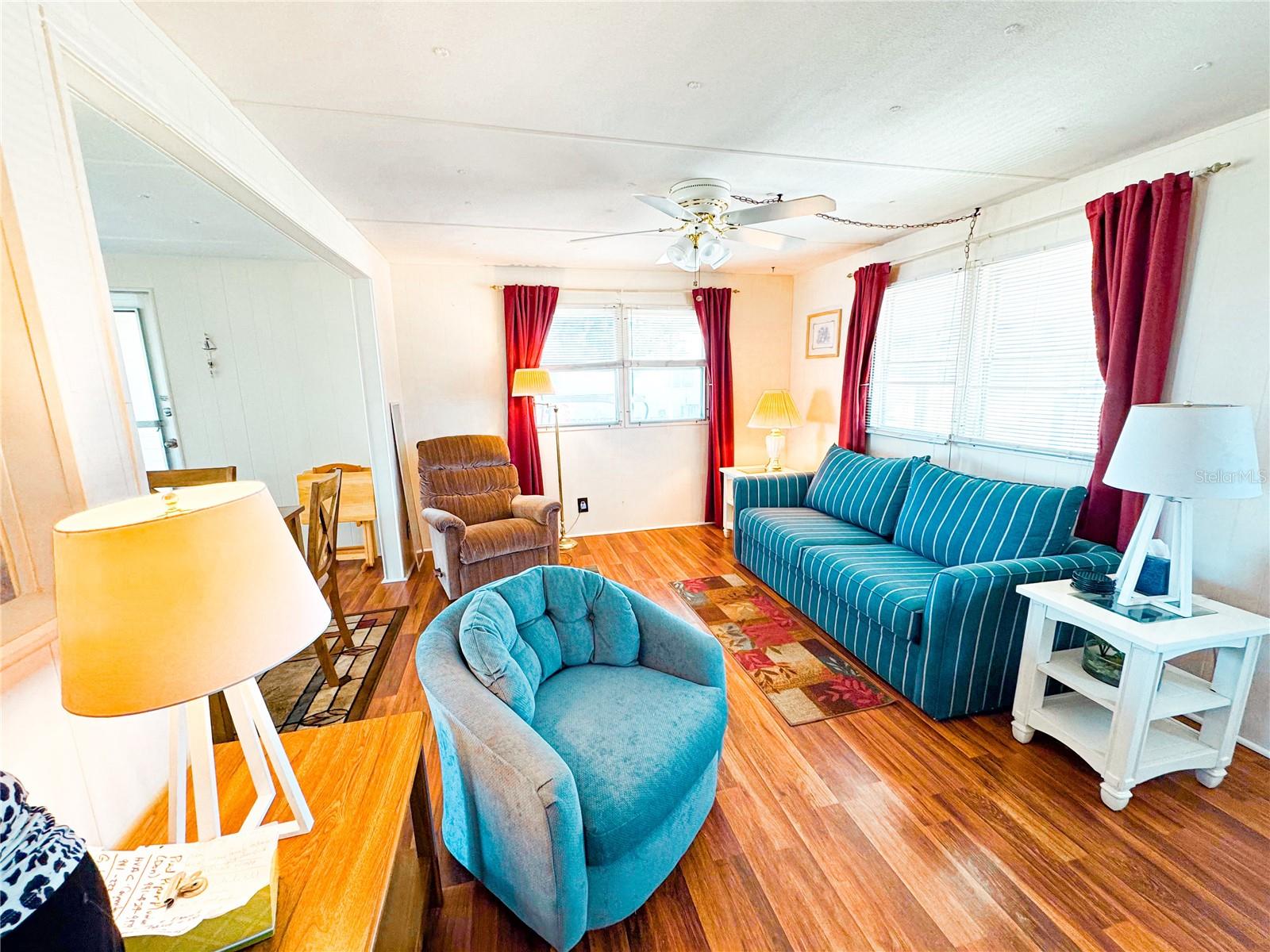 HOLIDAY PARK - Residential