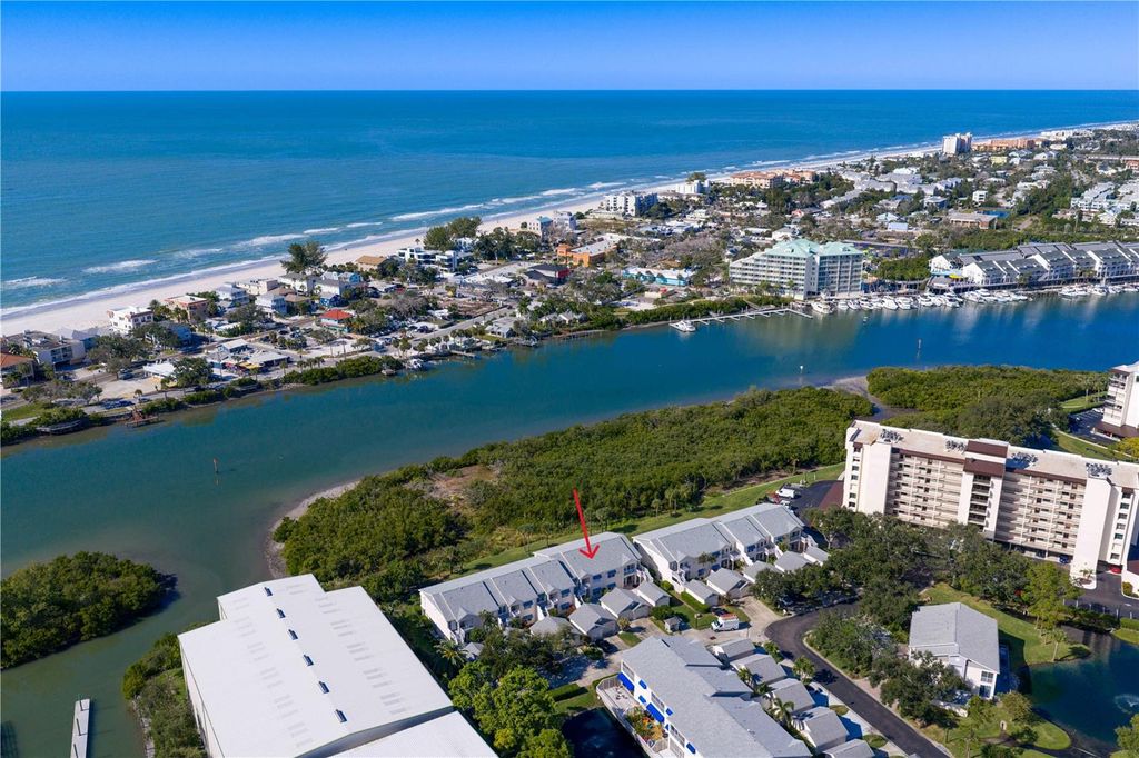 Photo of 11535 Shipwatch Way #1026, Largo, FL 33774 (MLS # TB8445742)