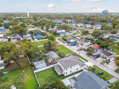 A home in TAMPA