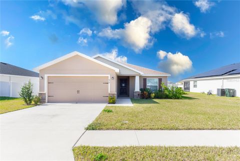 A home in LAKE ALFRED