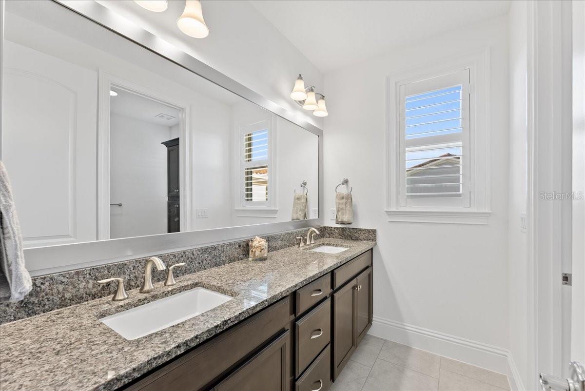 AVALON COVE - Residential