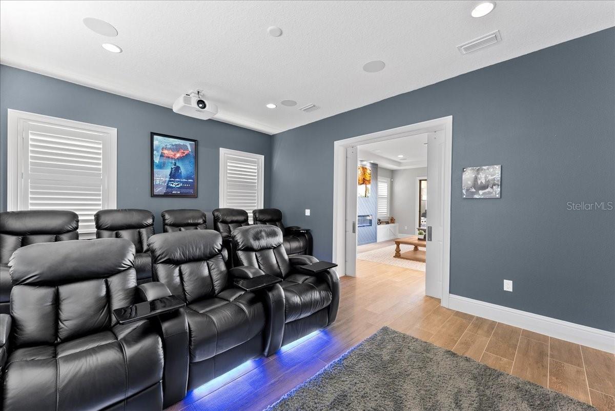 AVALON COVE - Residential