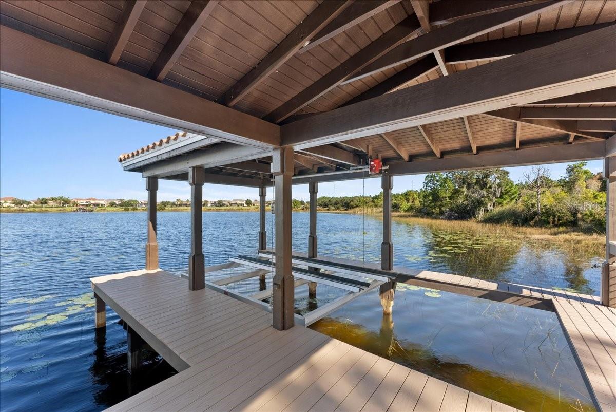 AVALON COVE - Residential