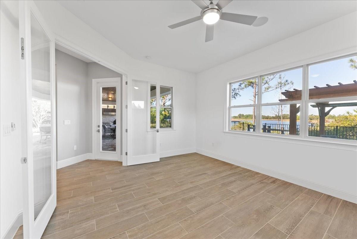 AVALON COVE - Residential