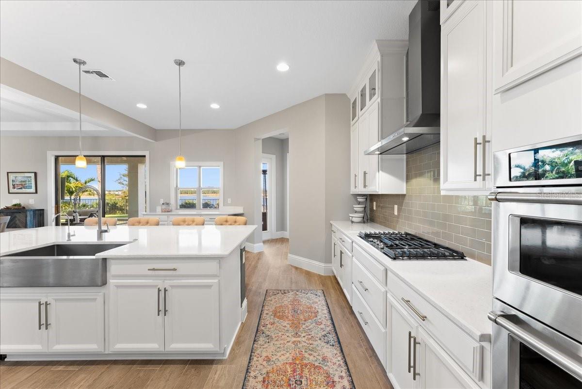 AVALON COVE - Residential