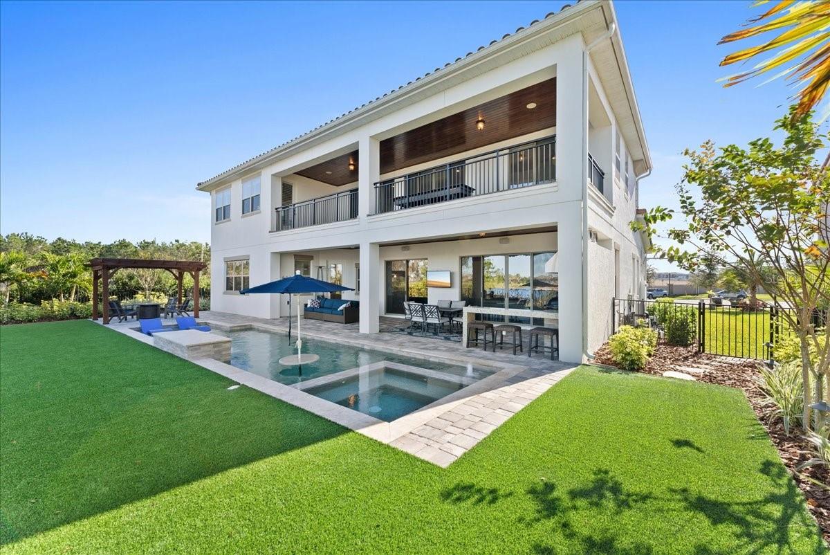 AVALON COVE - Residential