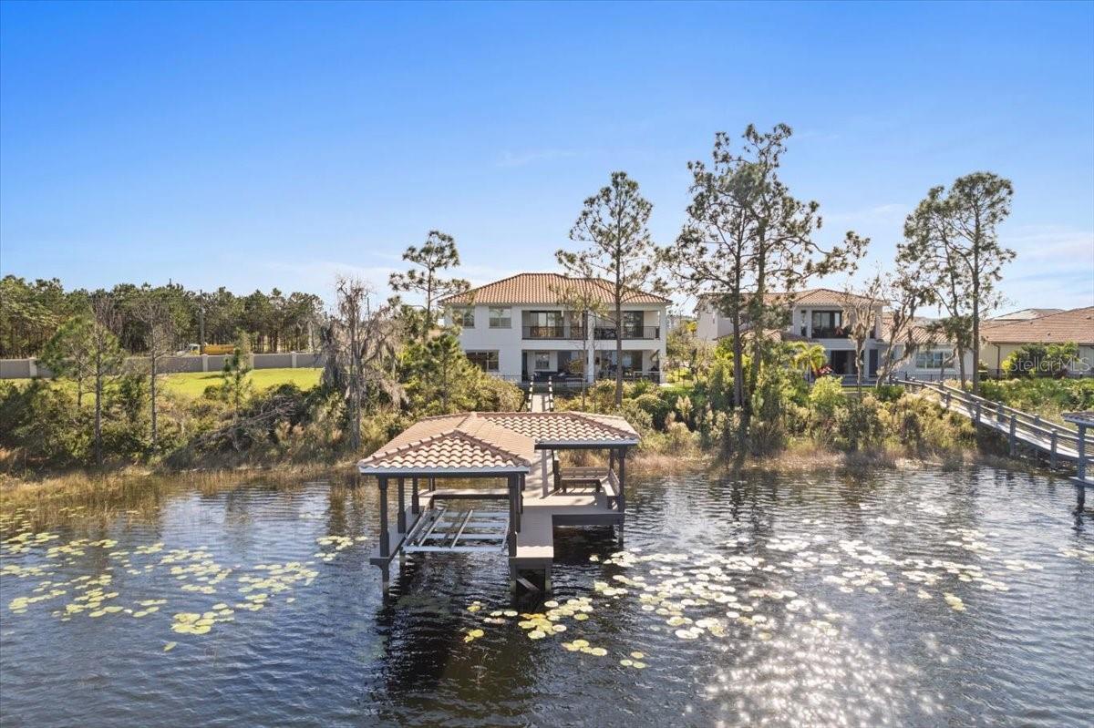 AVALON COVE - Residential