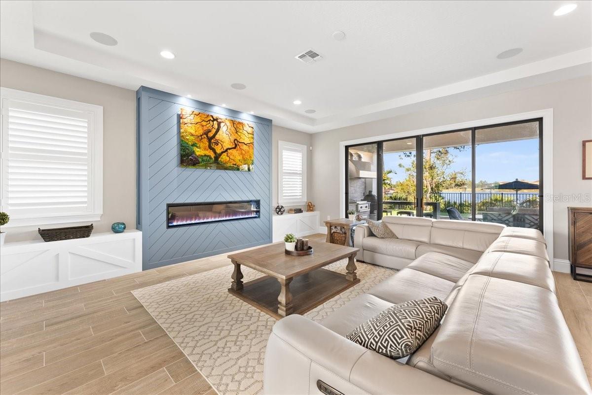 AVALON COVE - Residential